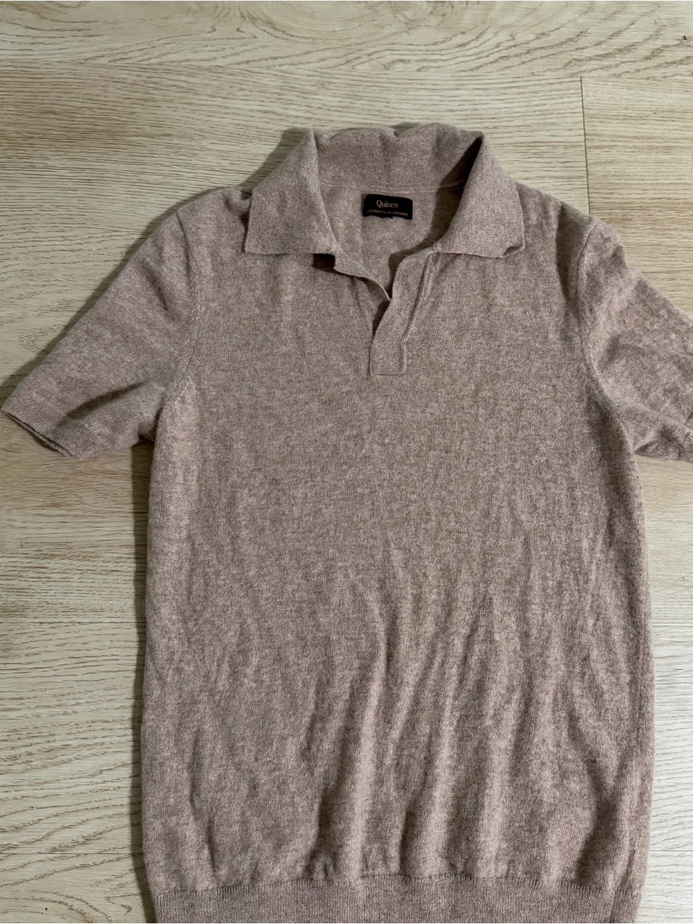 Quince Men's V-Neck Short Sleeve Cashmere Sweater